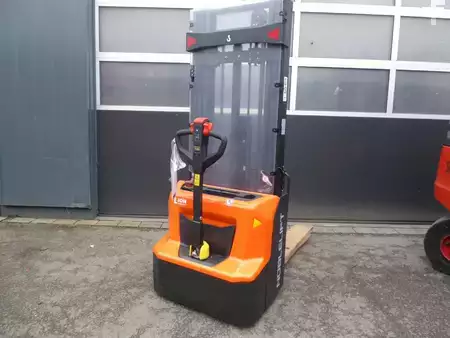 Magasemelésű béka 2025  Noblelift SWB 130D (1)