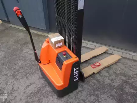 Magasemelésű béka 2025  Noblelift PSE 15L-C (2)