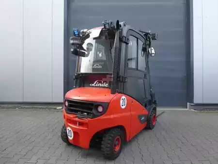 Dízel targoncák 2022  Linde H20D-02 (10)