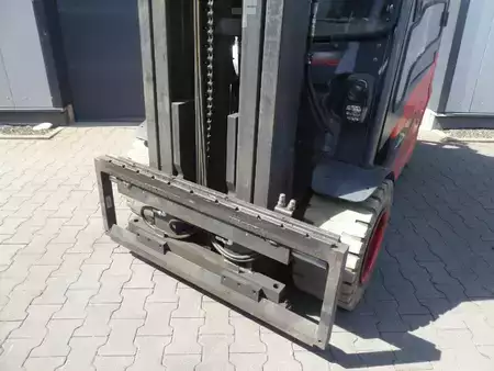 Eléctrica de 4 ruedas 2021  Linde E45HL-01/600 (3)