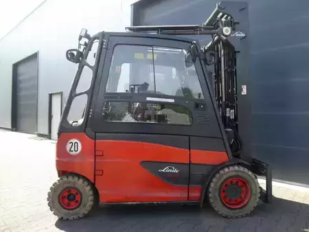 Eléctrica de 4 ruedas 2021  Linde E45HL-01/600 (5)