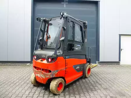 Eléctrico - 4 rodas 2019  Linde E35HL-01 (4)