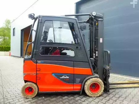 Eléctrico - 4 rodas 2019  Linde E35HL-01 (5)