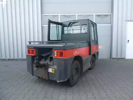 Chariots tracteurs 2021  Linde P250SWB (6)