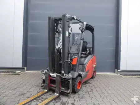 Chariots élévateurs GPL 2021  Linde H20T-01 (1)