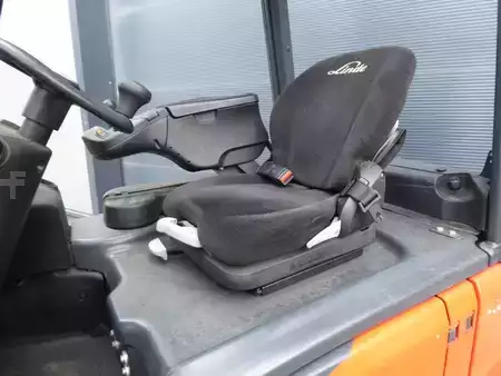 Sähkö - 3 pyör 2021  Linde E18-02 (4)