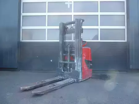 Wózek wysokiego podnoszenia 2017  Linde L16 (2)