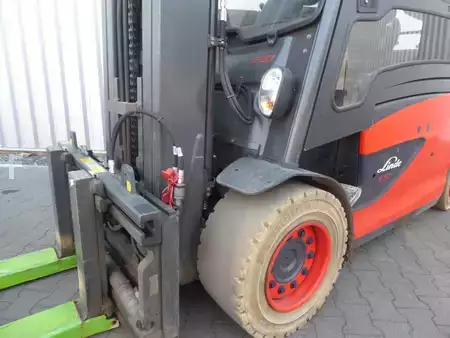 Elektro čtyřkolový VZV 2023  Linde E50L-01/600 (2)