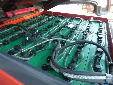 Elektro čtyřkolový VZV 2023  Linde E50L-01/600 (4)