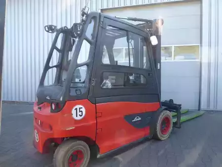 Elektro čtyřkolový VZV 2023  Linde E50L-01/600 (8)