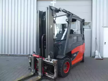 Elektro 4 Rad 2019  Linde E50HL-01 (1)