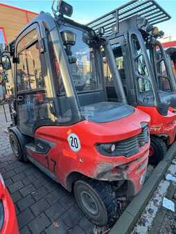 Chariots élévateurs diesel 2020  Linde H35D-01 (2)