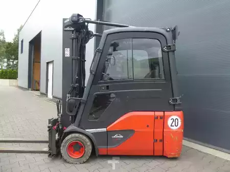 Eléctrico - 3 rodas 2021  Linde E18-02 (2)