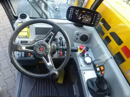 Teleskoptruck fast bom 2026  Dieci Apollo 26.6 Yanmar (8)