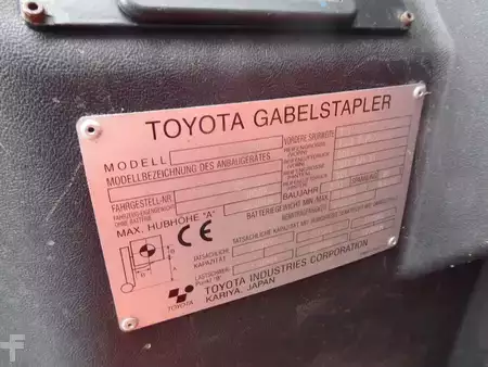 Elektro čtyřkolový VZV 2012  Toyota 7FBMF25 (4)