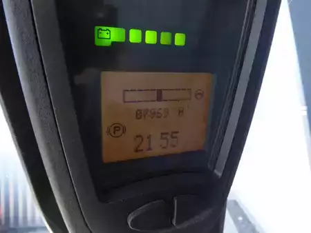 Carrelli elettrici 4 ruote 2017  Linde E16PH-02 (4)