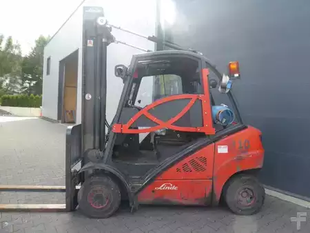 Treibgasstapler 2008  Linde H25T (2)