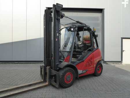 Wózki gazowe 2017  Linde H40T-02 (1)