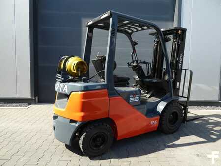 LPG Forklifts 2021  Toyota 02-8FGF25 (6)