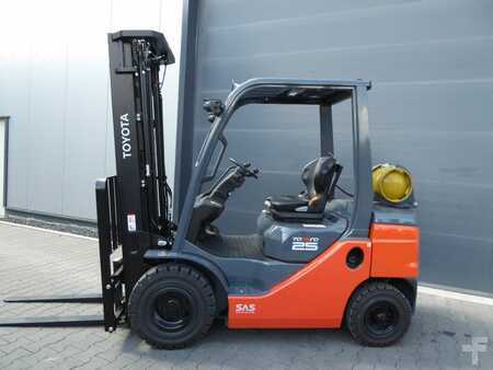 LPG Forklifts 2021  Toyota 02-8FGF25 (4)