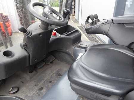 Elektromos 4 kerekű 2015  Linde E35HL-01 (7)