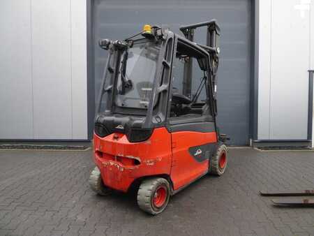 Elektromos 4 kerekű 2015  Linde E35HL-01 (9)