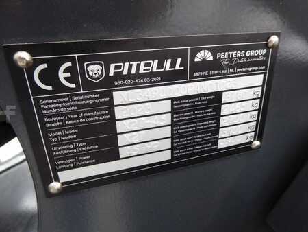 Overige 2023  Pitbull Pitbull X27-45 mit Linde Hydrostat (4)