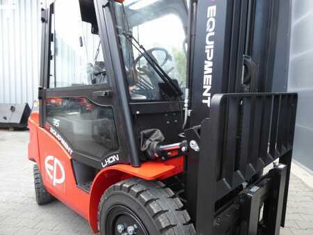 4-wiel elektrische heftrucks 2023  EP EP Equipment EFL353 (10)