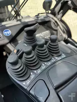 Elektro čtyřkolový VZV 2023  Linde E60-01 (6)