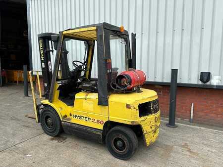 Gas truck 2004  Hyster H2.50XM (2)