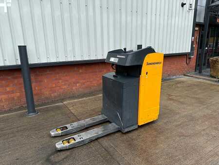 Pallet Trucks Sit-Down 2015  Jungheinrich ESE120 (2)