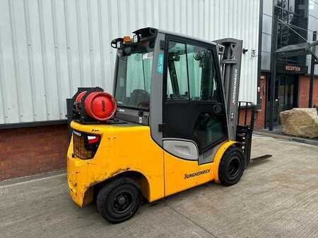 LPG Forklifts 2019  Jungheinrich TFG435s (7)