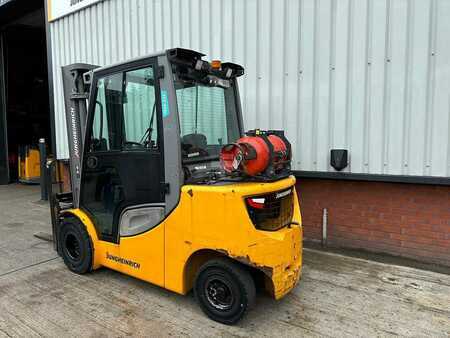 LPG Forklifts 2019  Jungheinrich TFG435s (2)