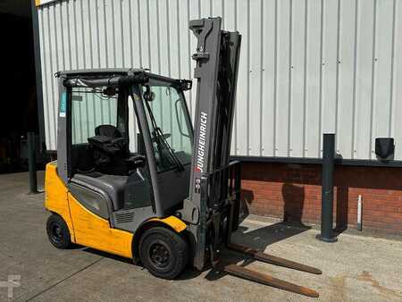 Diesel Forklifts 2018  Jungheinrich DFG320s (5)