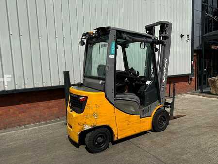 Diesel Forklifts 2018  Jungheinrich DFG320s (6)