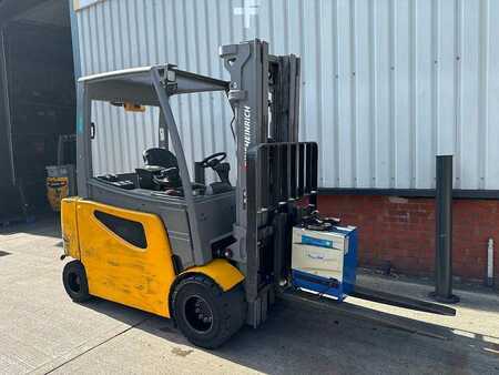 Electric - 4 wheels 2018  Jungheinrich EFGS30 (6)