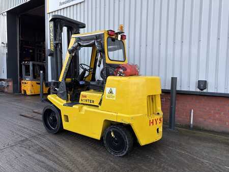 LPG heftrucks 2003  Hyster S7.00XL (2)