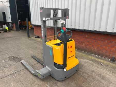 Fahrerstandstapler 2019  Jungheinrich EJC B12 100-250 ZT (6)