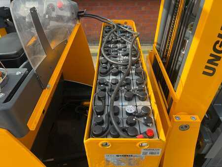 Carrelli retrattili  Jungheinrich ETV 116 SP GE 100-455 DZ (7)