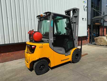Wózki gazowe 2020  Jungheinrich TFG 430s 115-600 DZ (7)