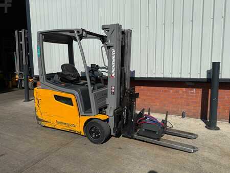 Elektrisk- 3 hjul 2019  Jungheinrich EFG 220 SP GE+T 100-440 DZ (6)