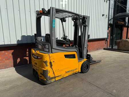 Elektrisk- 3 hjul 2019  Jungheinrich EFG 220 SP GE+T 100-440 DZ (7)