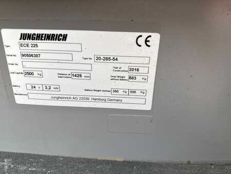 Horizontální vychystávací vozík 2016  Jungheinrich ECE 225 285-54 (3)