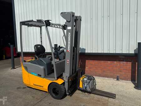 Carrelli elettrici 3 ruote 2021  Jungheinrich EFG 113 SP GE 100-500 DZ (8)