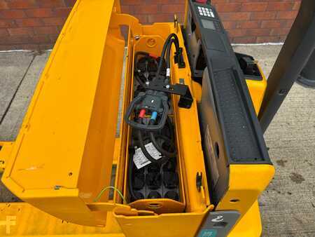 Elektrische palletwagens 2020  Jungheinrich EJE 116 (4)