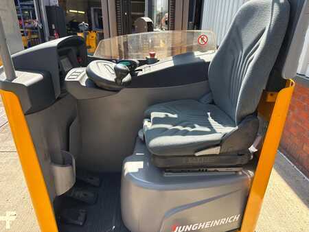 Schubmaststapler 2020  Jungheinrich ETV 112 SP E GE 115-542 DZ (3)