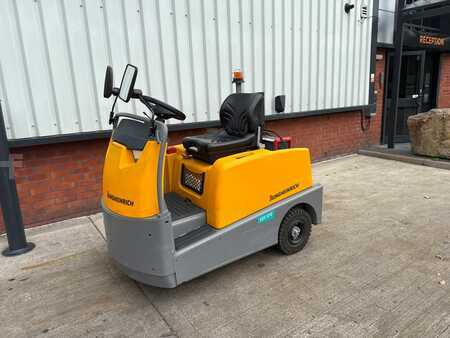 Rebocador 2022  Jungheinrich EZS 570 (1)