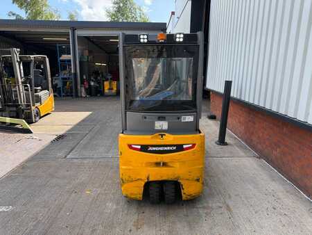 Eléctrico - 4 rodas 2017  Jungheinrich EFG 220 SP GE 115-470 DZ (4)