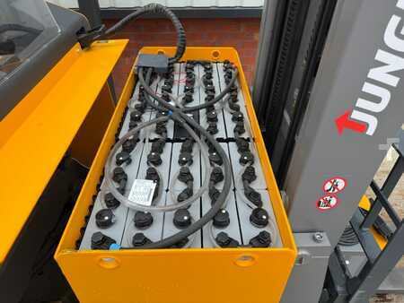 Työntömastotrukki 2020  Jungheinrich ETM 216 SP E GE 100-545 DZ (9)
