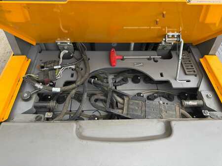 Recogepedido horizontal 2021  Jungheinrich EKS 210 Z+F 115 425 ZT (9)